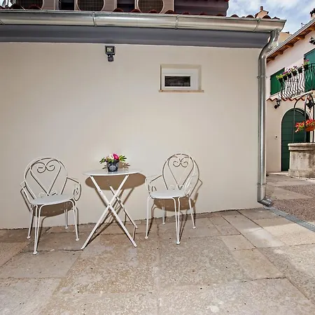 Carera Delux Rovinj Apartment Exterior foto