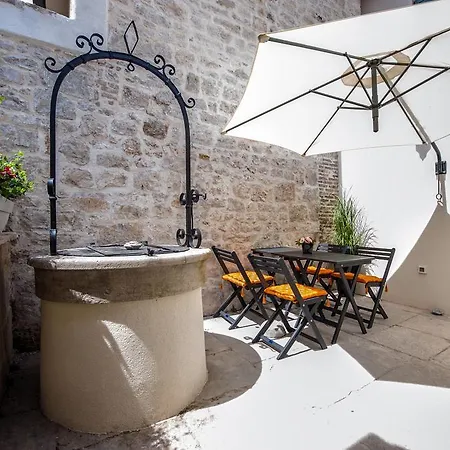 Carera Delux Rovinj Apartment Exterior foto